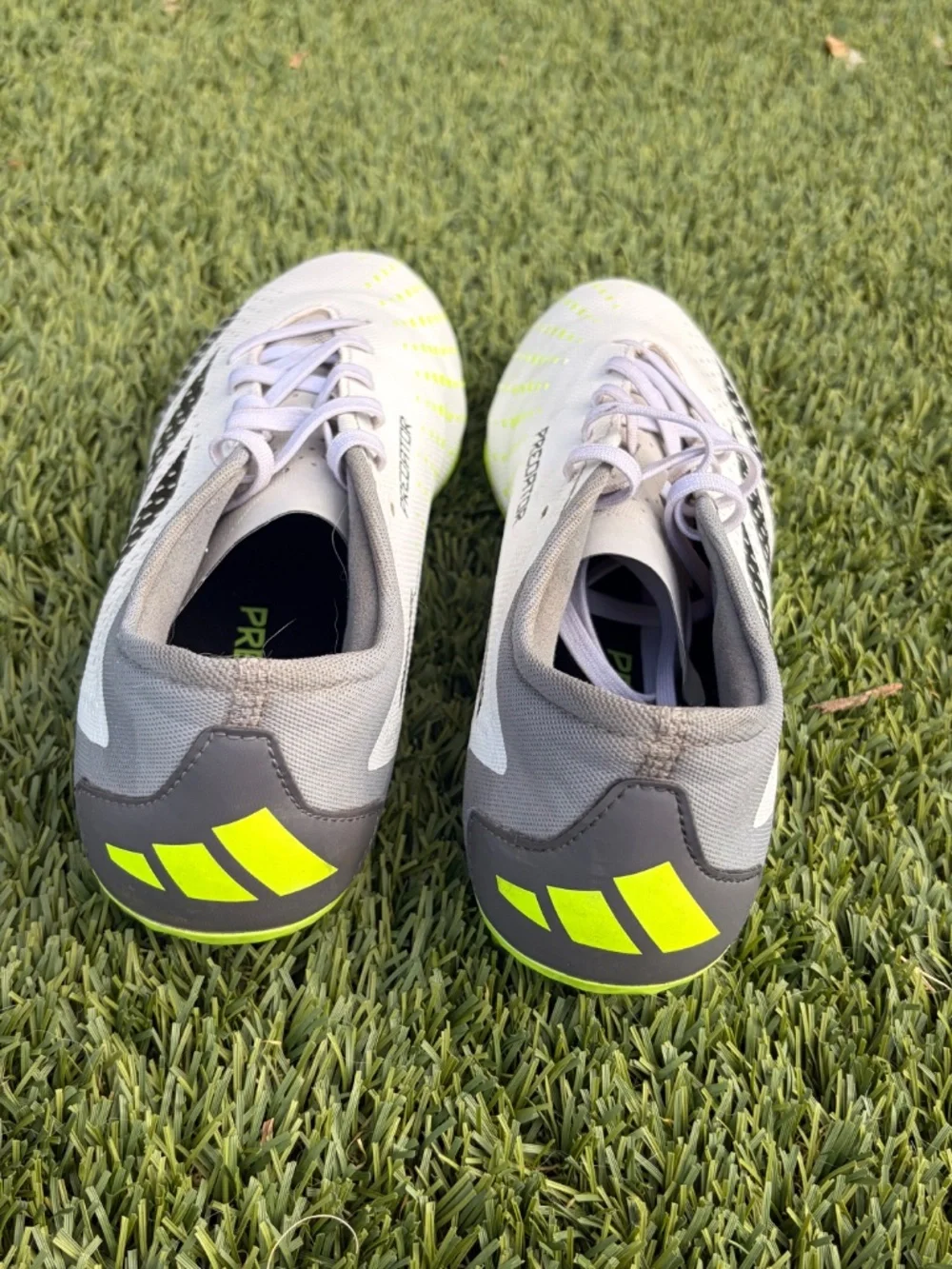 Adidas Predator Accuracy.3 FG Soccer Cleats–White/Black/Solar Green–Men's US 7